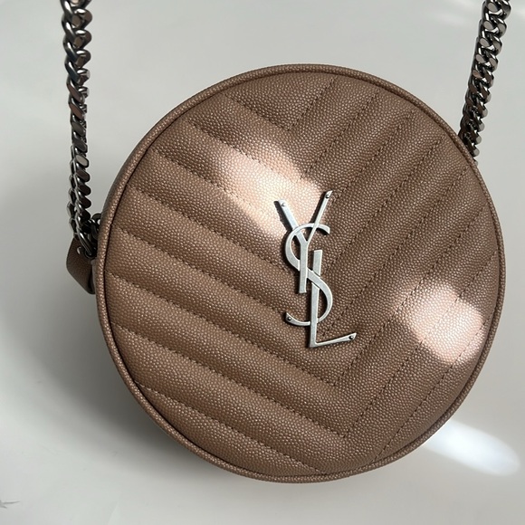 Stunning YSL Grain De Poudre Matelasse Chevron Quilted Round Vinyle Camera Bag - Picture 3 of 10